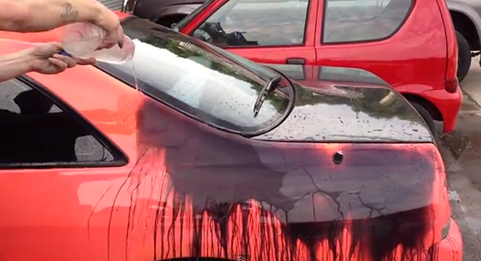 Car Painted With Heat Sensitive Paint is the Coolest Thing You Have Ever Seen [VIDEO]