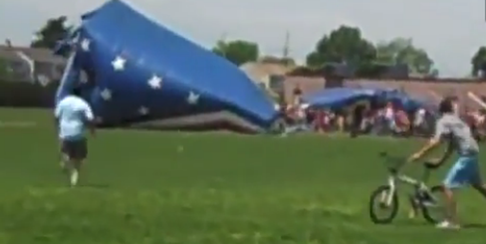 Bouncy House Goes Airborn With Kids Aboard [VIDEO]