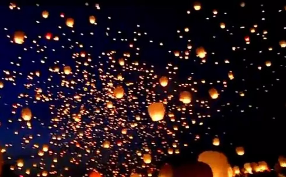 Ever Seen 8,000 Paper Lanterns Released Into The Sky At The Same Time? Now you Can. [VIDEO]