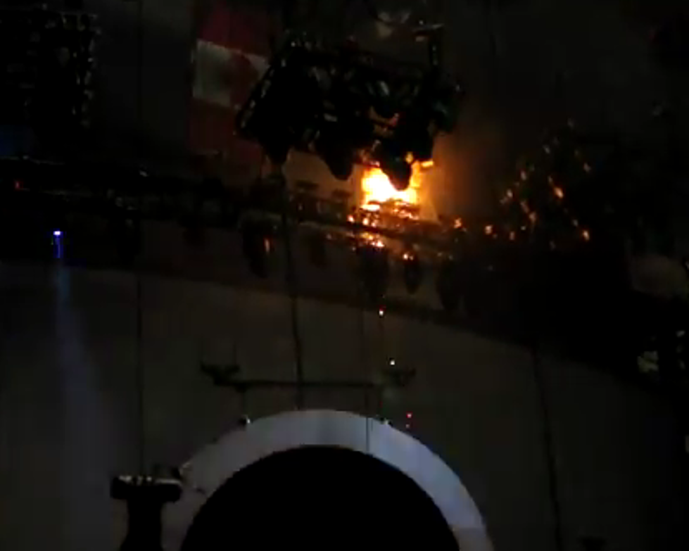 Dallas Rihanna Show Comes To An Abrupt End When A Fire Broke Out [VIDEO]