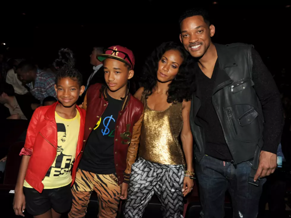 Willow Smith Unleashes &#8220;21st Century Girl&#8221; [VIDEO]