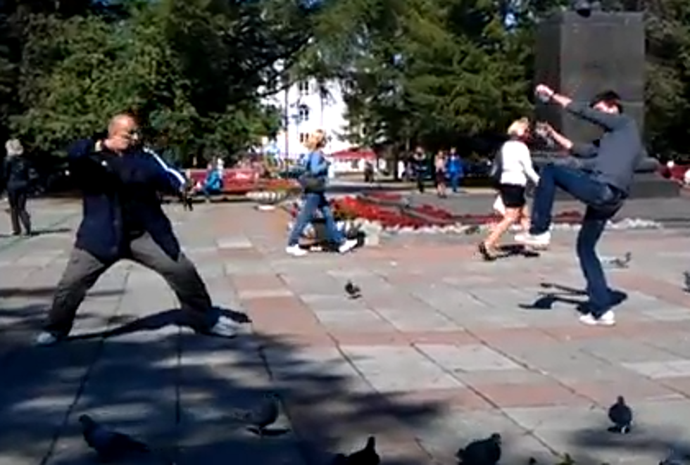 Epic Pigeon Throwing Battle [VIDEO]