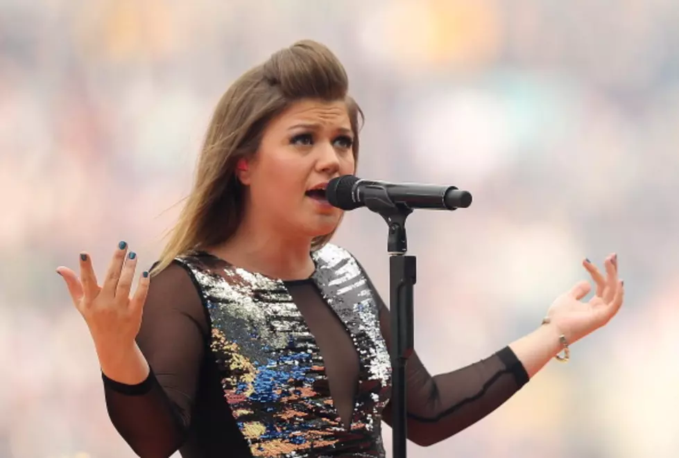 KISSMAS Music: Kelly Clarkson “Oh Holy Night” [AUDIO]