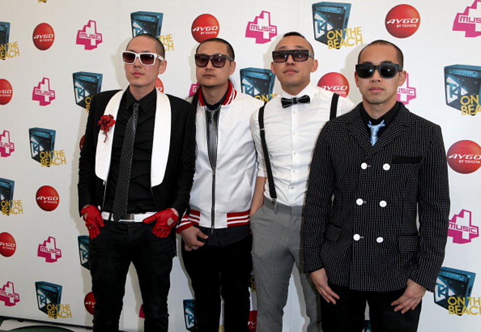 KISS New Music: Far East Movement Featuring Justin Bieber “Live My Life” [AUDIO]
