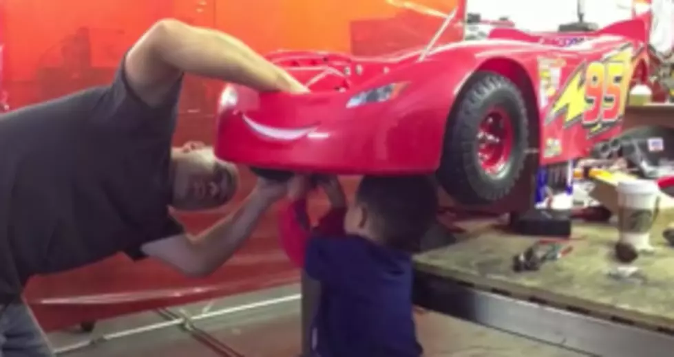 Evan&#8217;s Lightning McQueen Powerwheels Modified Thanks to Dad [VIDEO]
