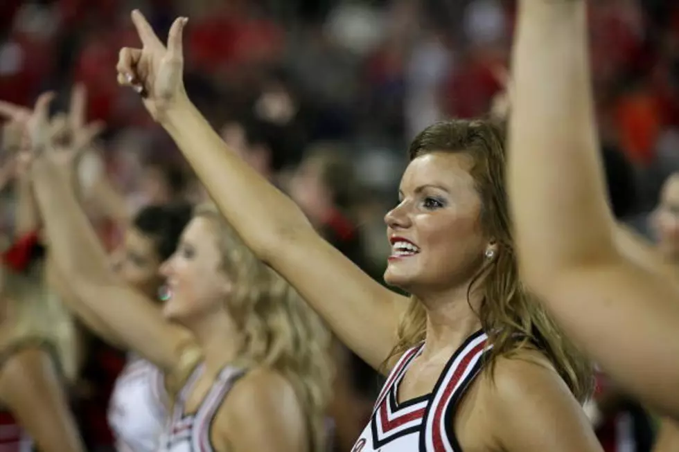 The Story Behind The Guns Up Hand Signal At Texas Tech SPONSORED the-story-behind-the-guns-up-hand-signal-at-texas-tech-sponsored