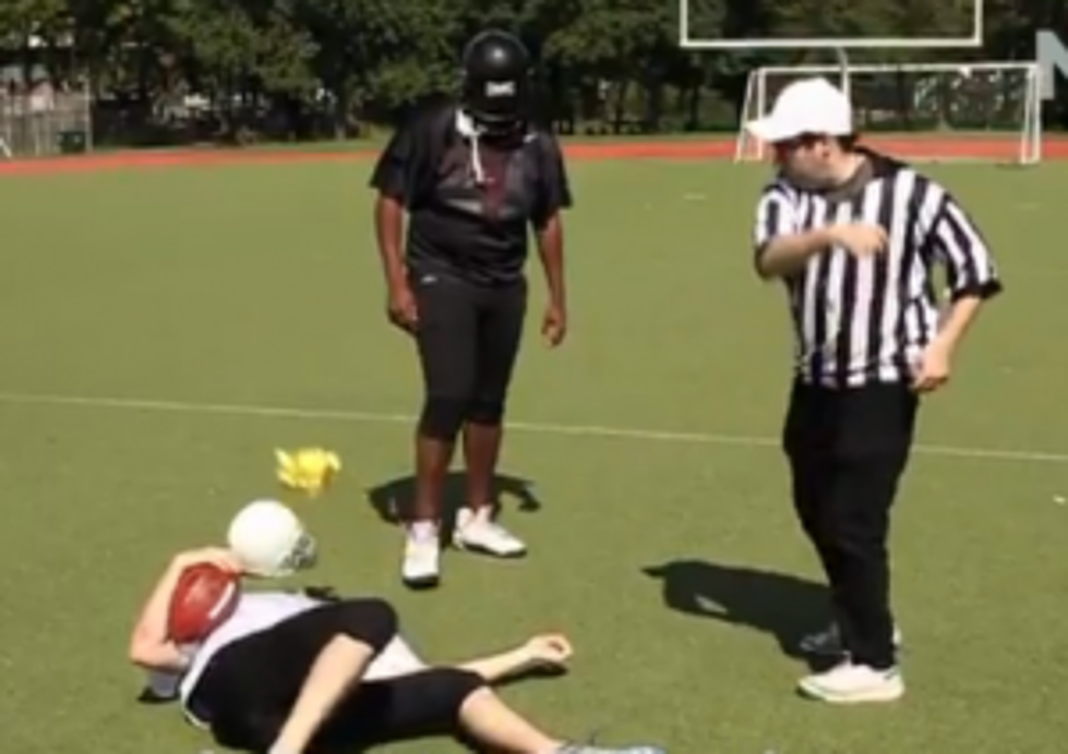 The NFL Replacement Refs &#8220;I&#8217;m a Scab&#8221; Set To Flo Rida&#8217;s Smash Hit &#8220;Whistle&#8221; [VIDEO]