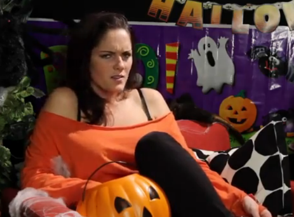 Let’s All Learn The History of Halloween With Kristen Stewart [Video]