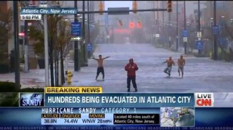 Some of the Best Videos so far From Hurricane Sandy [VIDEO]