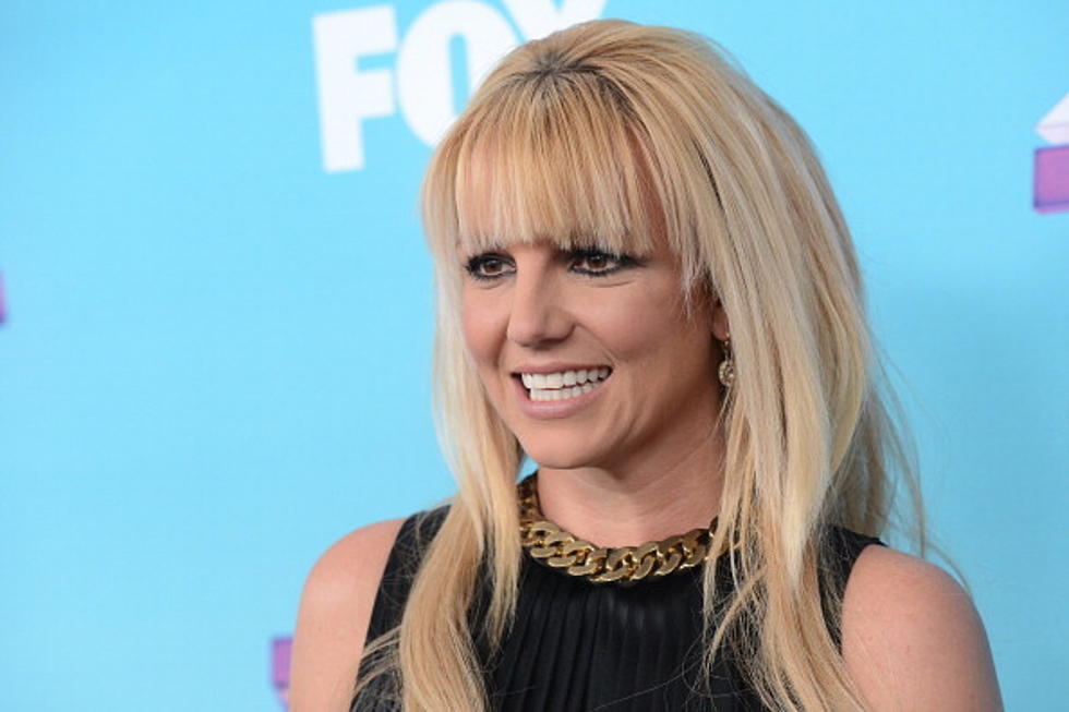 “Star” Claims that Britney Does Not Sing Her Own Songs On Her Albums [VIDEO]