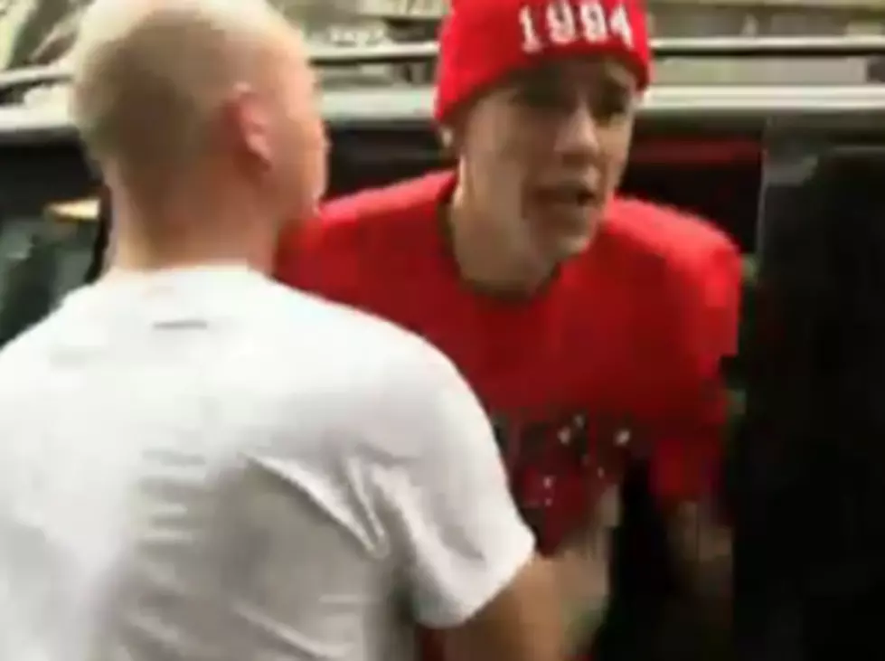 Watch Justin Bieber Flip Out and Try to Attack a Photographer [VIDEO] NSFW