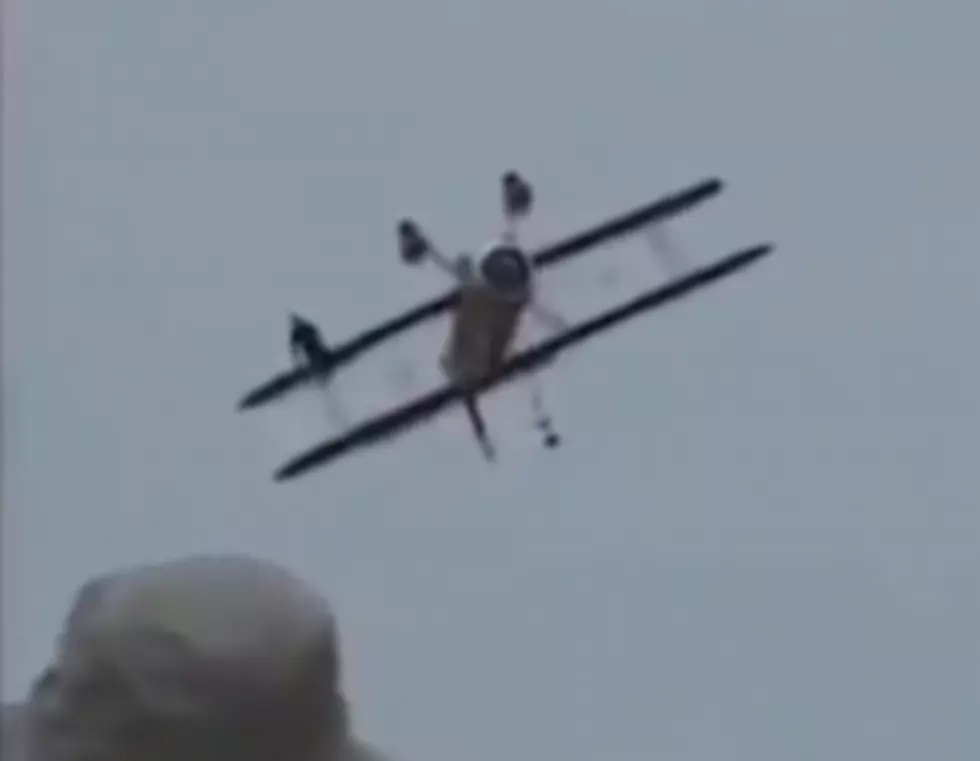 Crazy Footage of Two People Dying at a Air Show in Ohio [VIDEO]