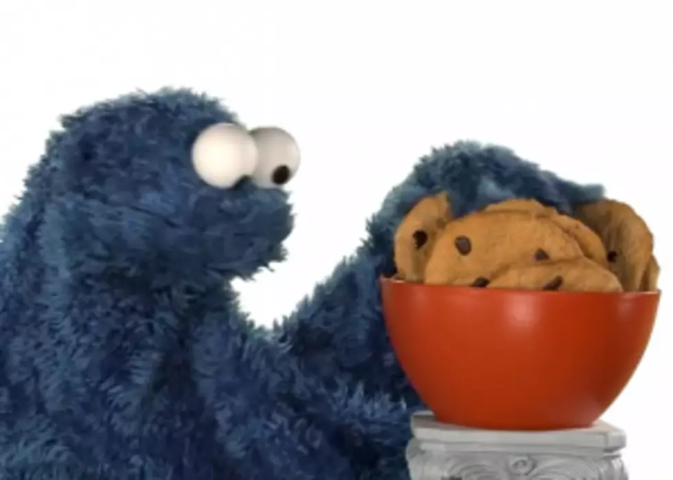 A NSFW Cookie Monster Sings a New Version of Icona Pop&#8217;s &#8220;I Love It&#8221; and It&#8217;s All About the Cookie [VIDEO]