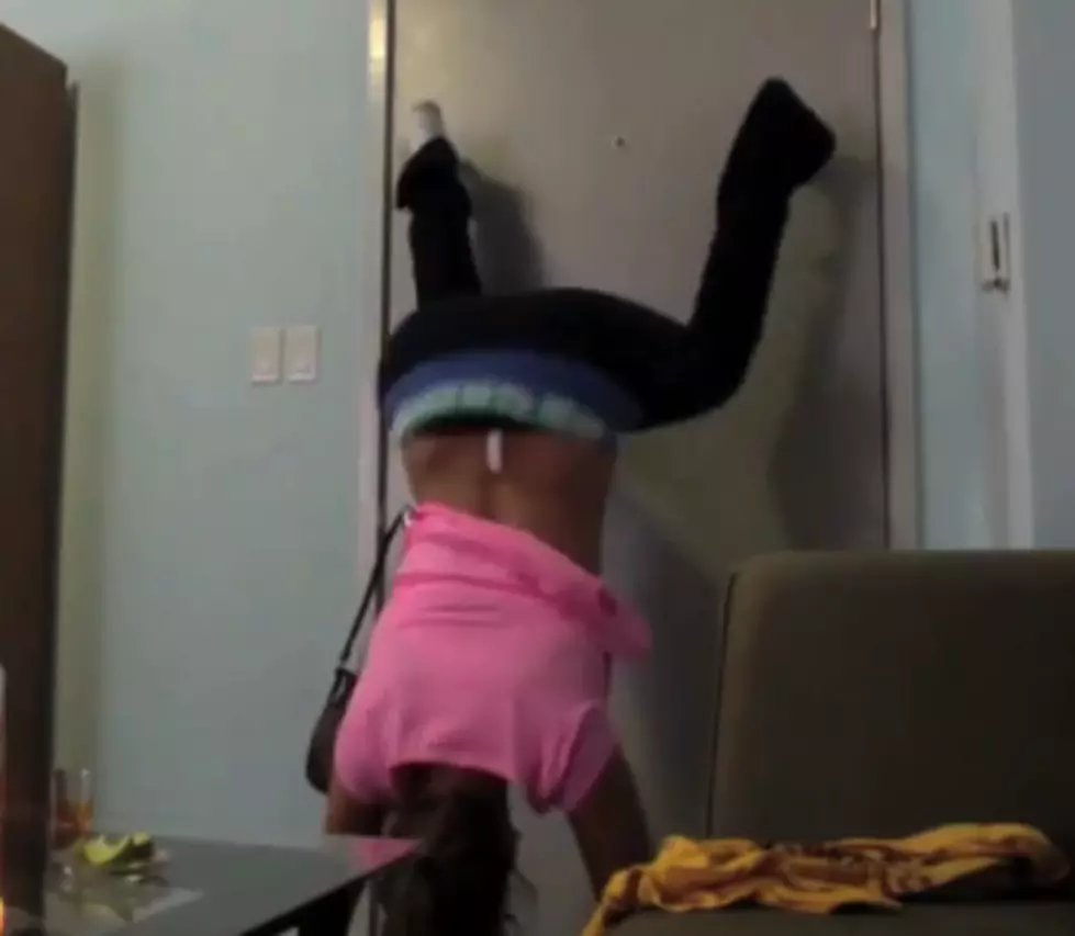 This is and Forever Will be the Most Epic &#8220;Twerking&#8221; Fail of All Time.