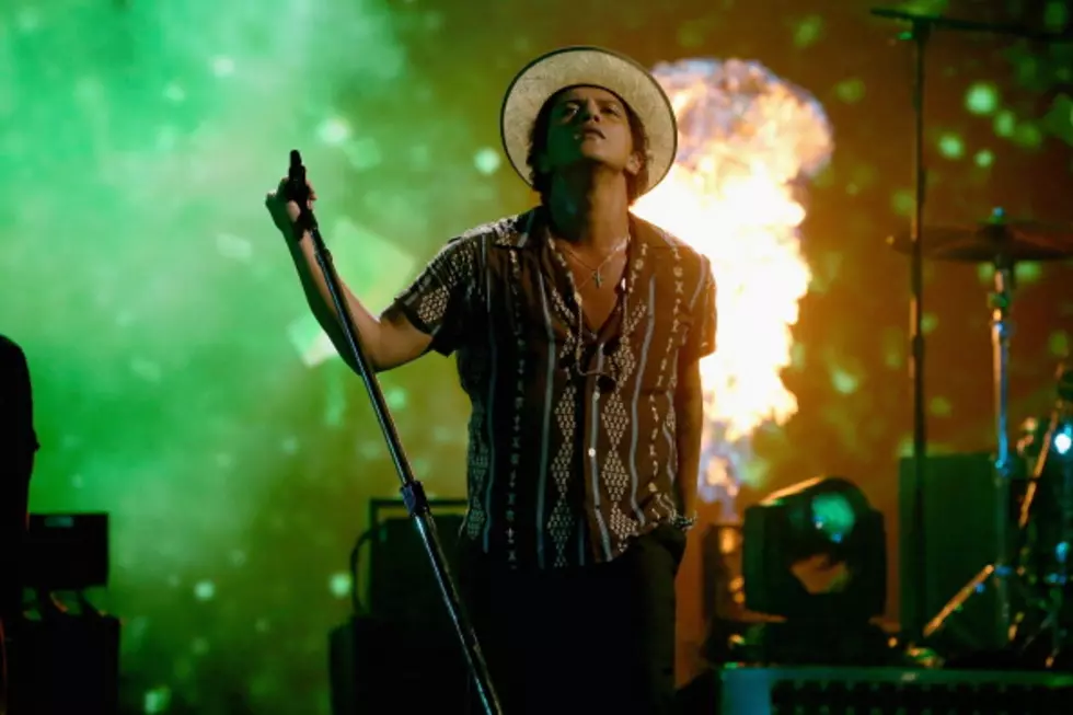 Bruno Mars Releases Video for “Gorilla”