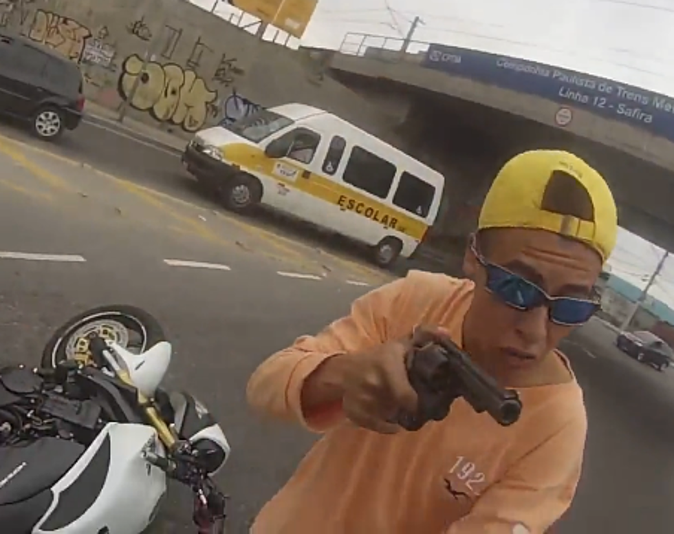 Street Justice: Motorcycle Thief Gets Shot While Trying to Jack a Guy’s Bike [VIDEO] NSFW