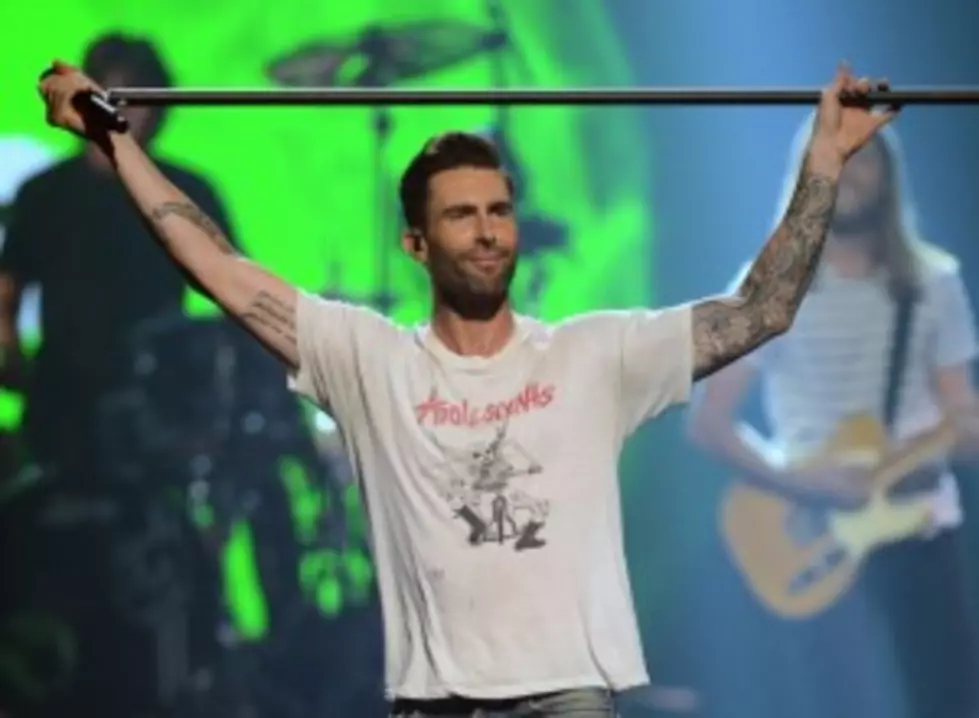 Adam Levine Reportedly to Be Named PEOPLE’s Sexiest Man Alive 2013 [VIDEO]