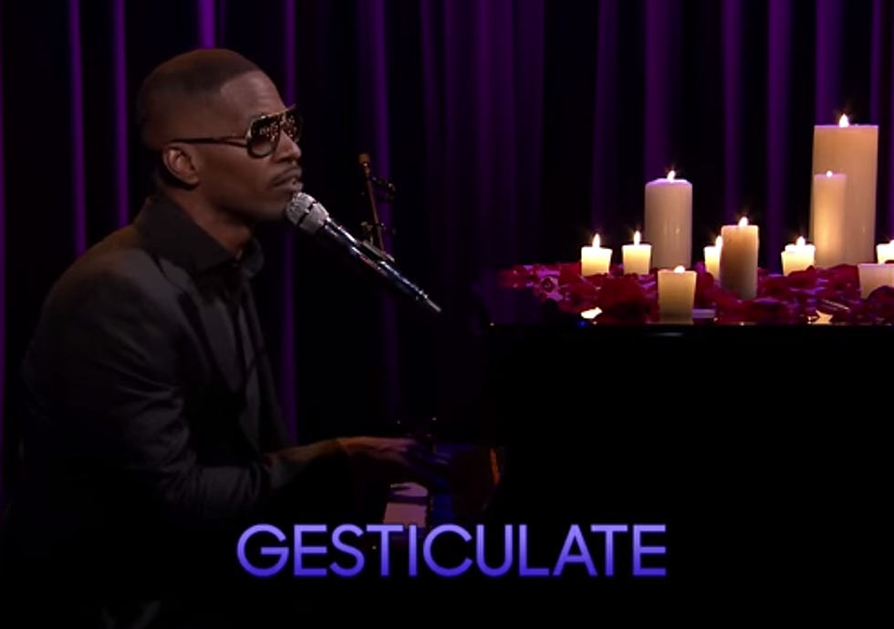 Jamie Foxx Sings Unsexy Words Sexily on Jimy Fallon MUST SEE!  [VIDEO]