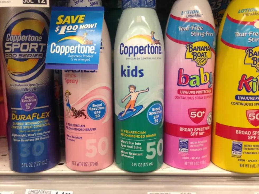 Why You Should Stop Using Spray Sunscreen on Your Kids Right Now