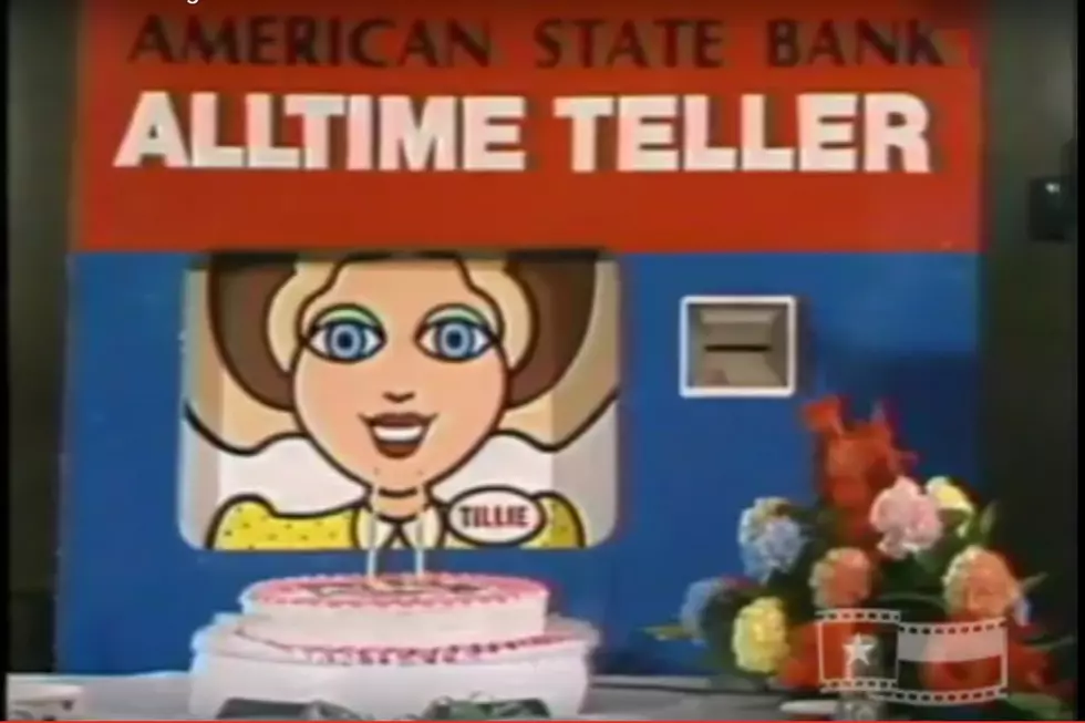 Tillie the All-Time Teller and Boleo in a TV Commercial? [Video]