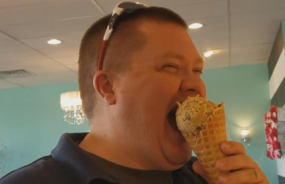 KISS Tries Hot Culinary Trend: Cookie Batter Cones From The Ruffled Cup!