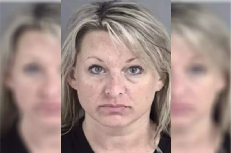 Texas Kindergarten Teacher Allegedly Sleeping With Group of Students, Reports Say Two at the Same Time
