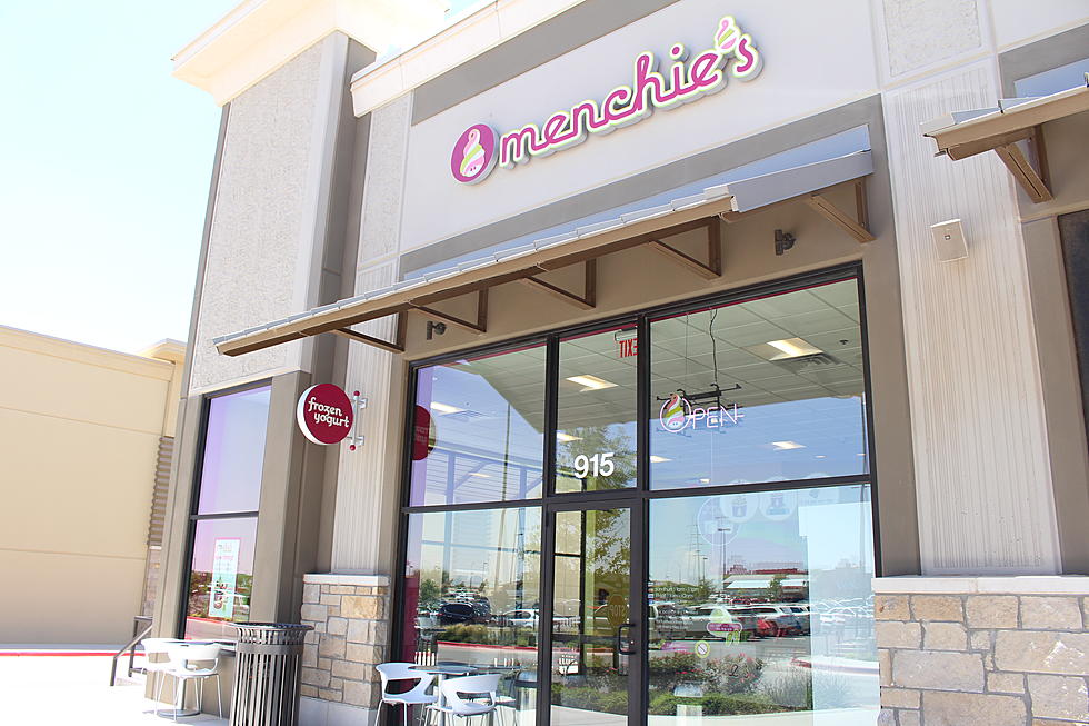 New Menchie’s Frozen Yogurt Location Opens at Lubbock’s West End Center