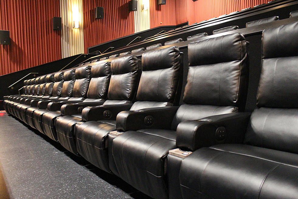 Cinemark’s New Luxury Loungers Make the Movies Comfy, Spacious and Relaxed [Video]