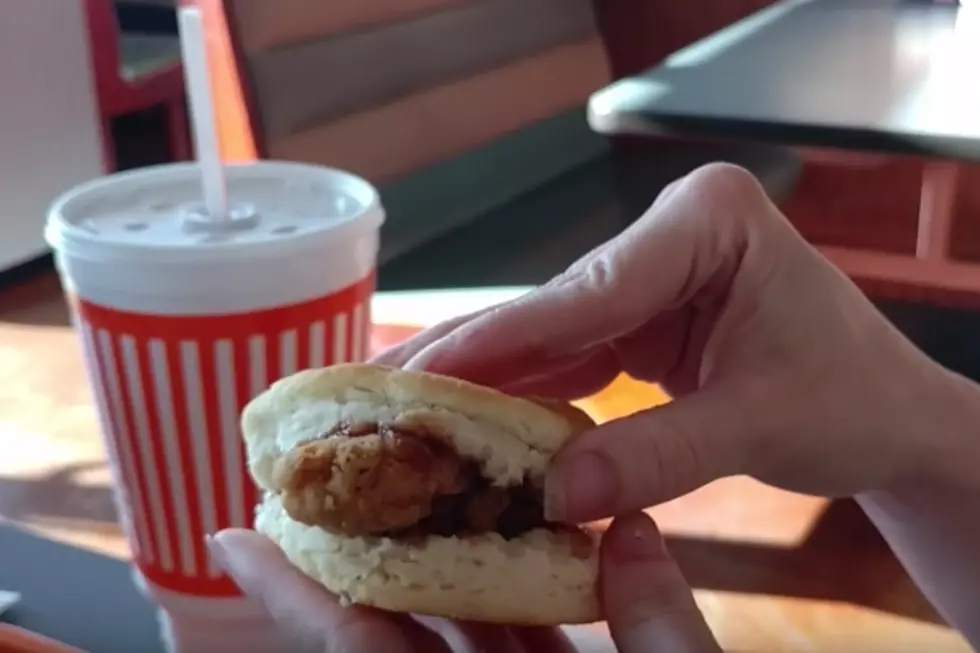The Kiss Krew Tries Out Whataburger’s New Spicy Strawberry Biscuits [VIDEO]