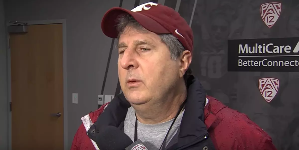 Mike Leach Gives Reporter Some Wild Wedding Planning Advice