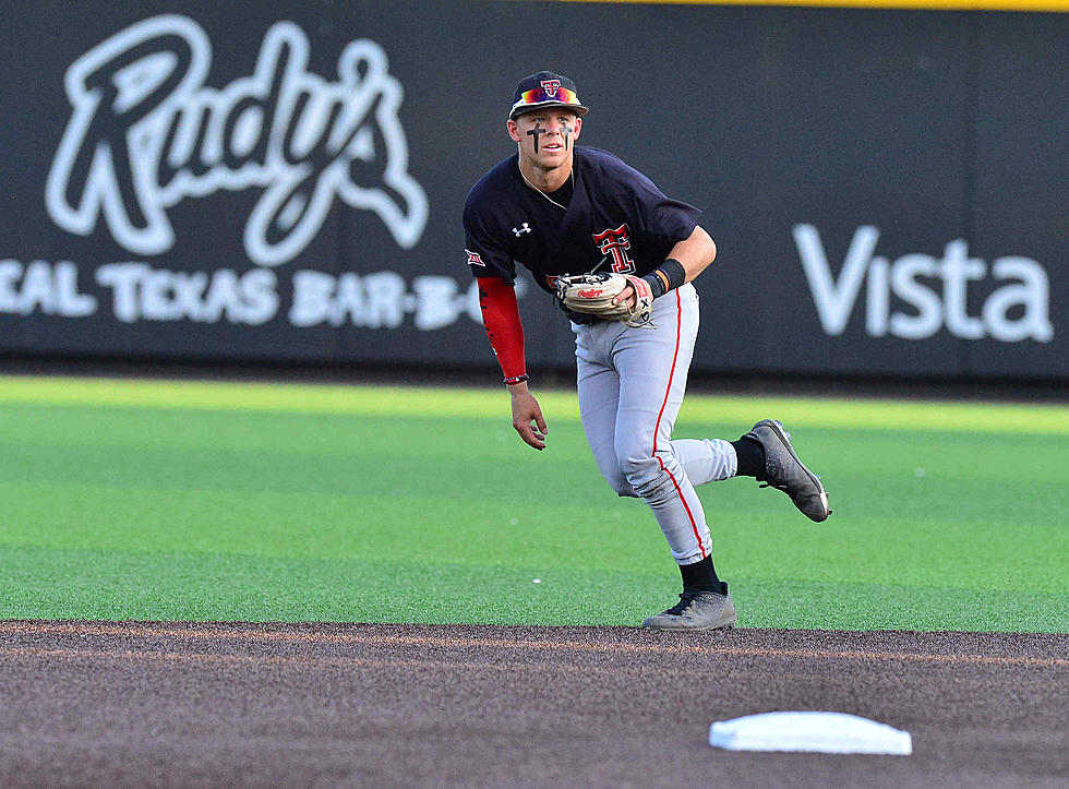 Stage Dives, Secret Languages &#038; a Win Have Texas Tech Loose in Omaha