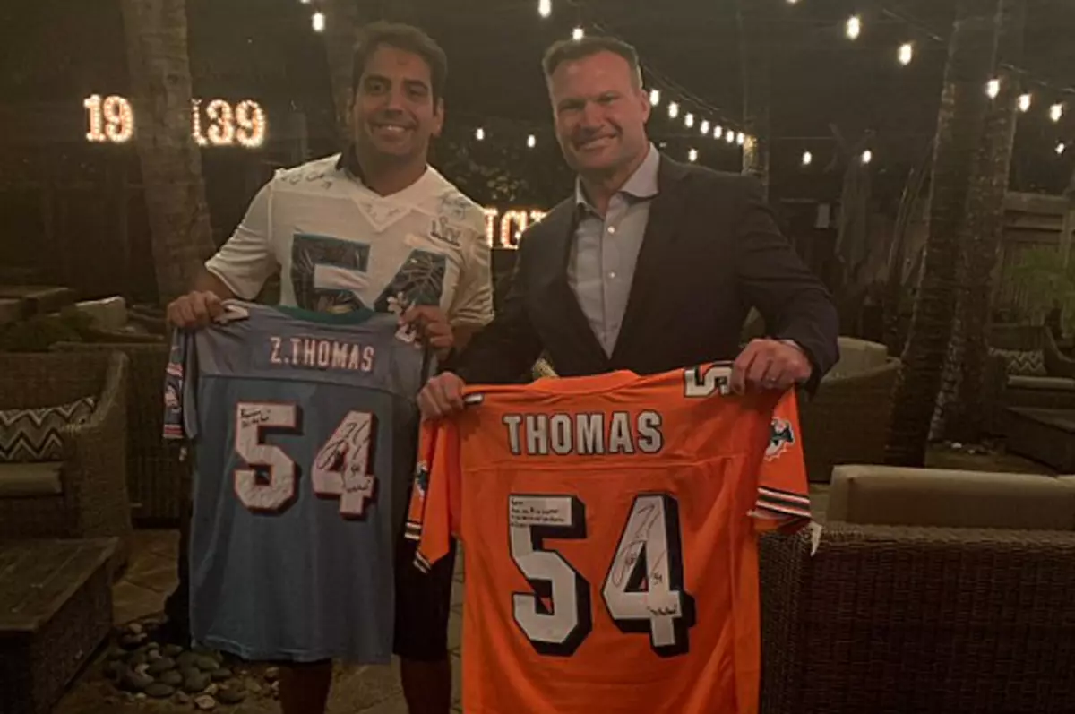This is Why Zach Thomas is a Hall of Fame Dude