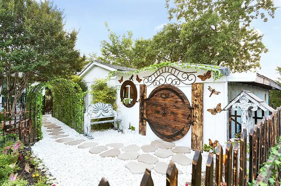 Step Into ‘The Lord of the Rings’ at This Stunning Texas Airbnb