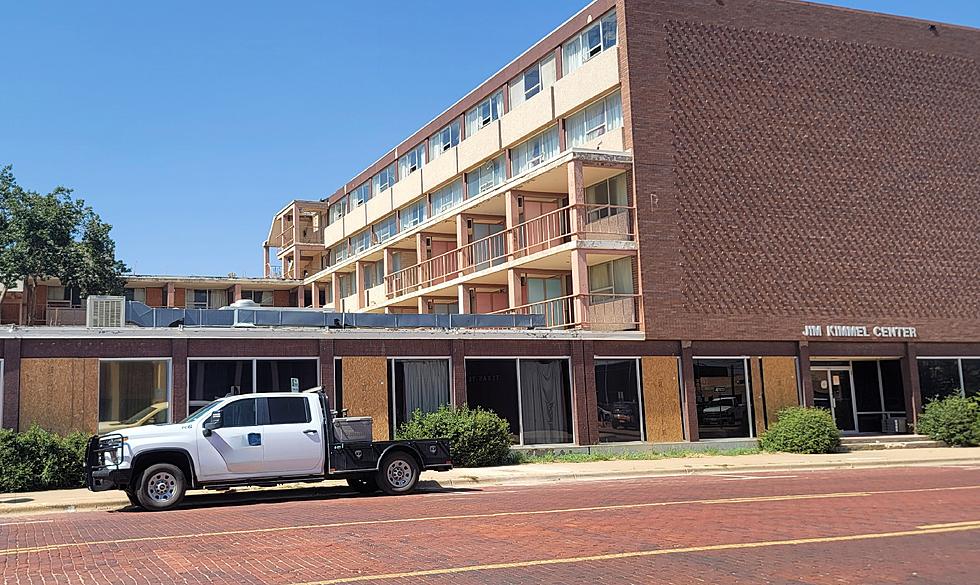 West Texas Explorer: Why is 'In Town Inn' of Lubbock Abandoned