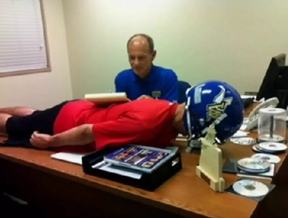 Pete Christy Goes Planking in Plainview! [VIDEO]