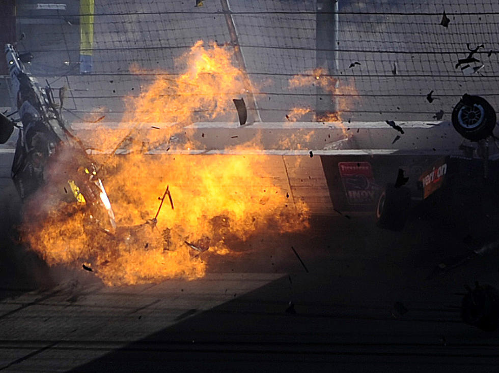 IndyCar Driver Dan Wheldon Dies in Fiery Pileup [PHOTO, VIDEO]