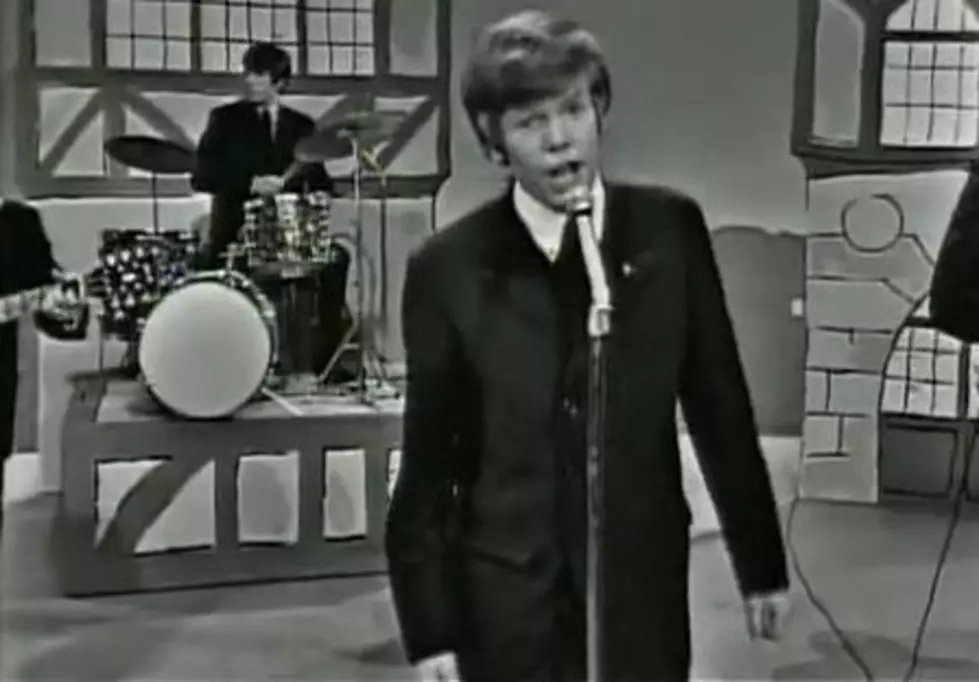 The 10 Worst Songs of the &#8217;60s [VIDEO]