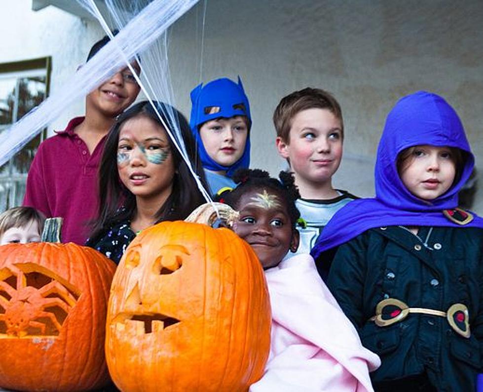 Kool FM Invites You to ‘Kids Trick or Treat Night’ at Nightmare on 19th Street This Saturday!