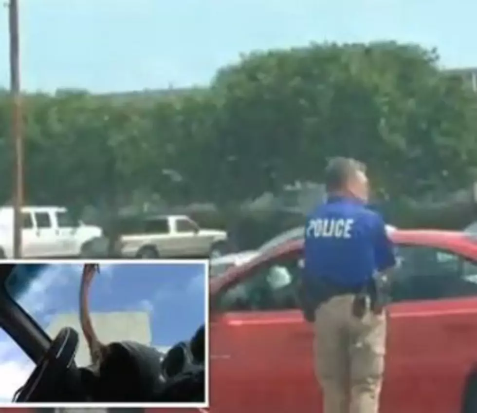 A Kid Asked a Girl to Prom by Getting Her Pulled Over by the Cops…And She Started Crying