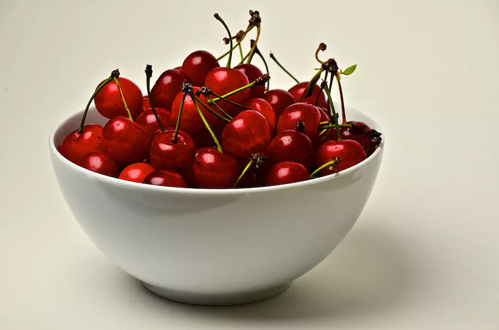 The Health Benefits Of Cherries Explained