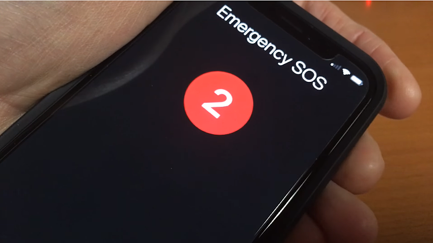 Everyone Should Know About the iPhone's Emergency Safety Feature