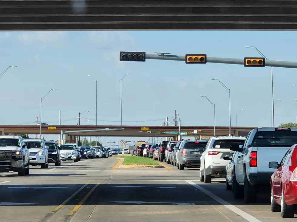 An Open Letter to Milwaukee Avenue During Rush Hour