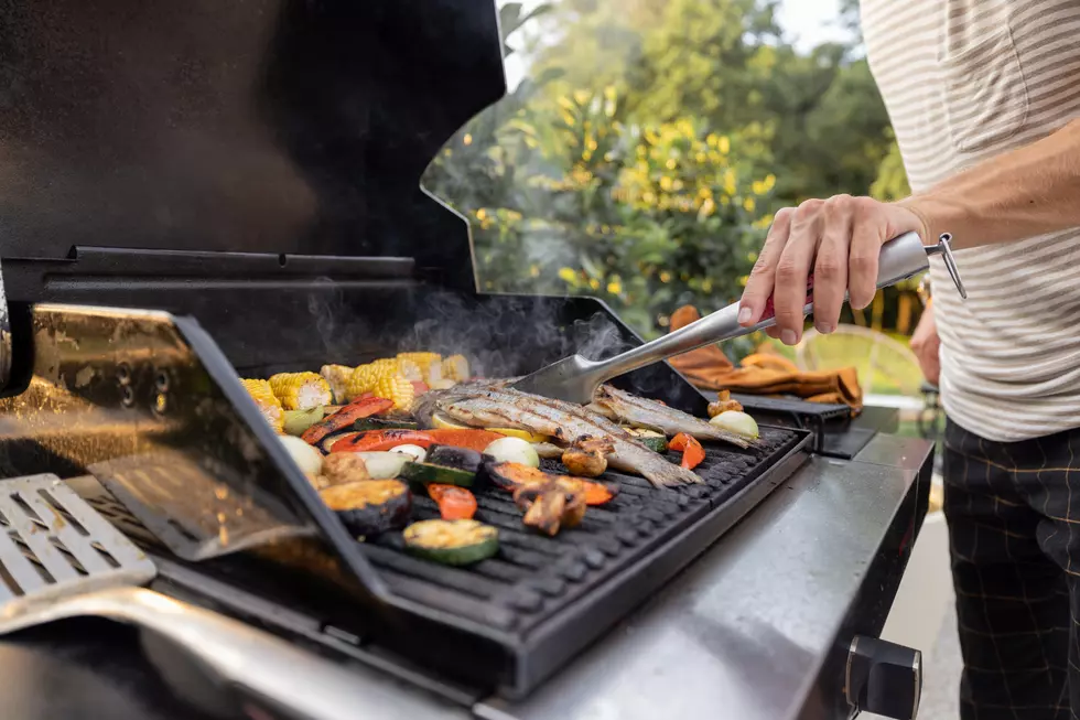 United Supermarkets Tips: Think Beyond Burgers and Steak for Summer Grilling