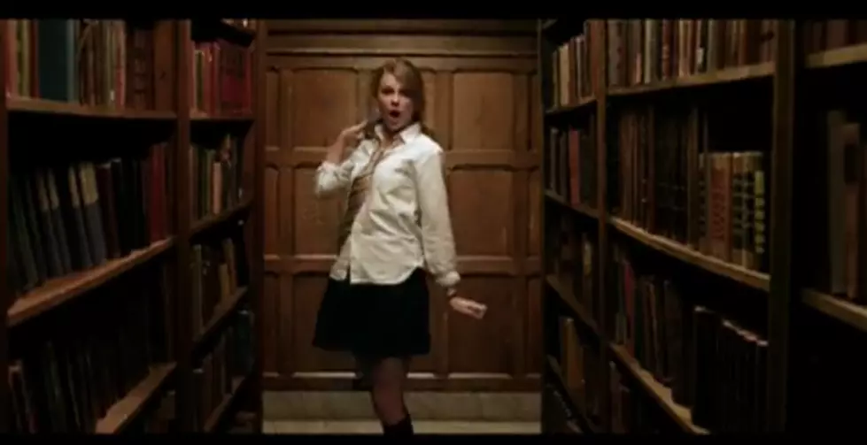 Taylor Swift&#8217;s New Video &#8220;The Story of Us&#8221; [VIDEO]