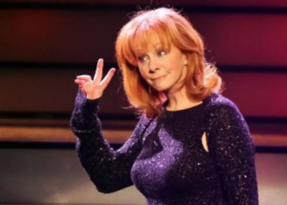 Reba Starts Filming Pilot Soon for New Show, &#8220;Malibu Country&#8221; [VIDEO]
