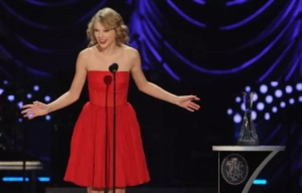 Taylor Swift Named One of Best-Mannered Celebrities[VIDEO]