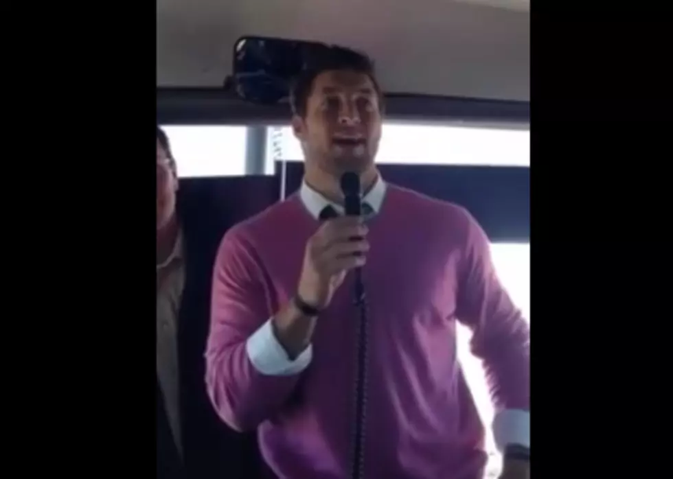 Tim Tebow Gives Advancing Sweet 16 Team Pep Talk [VIDEO]