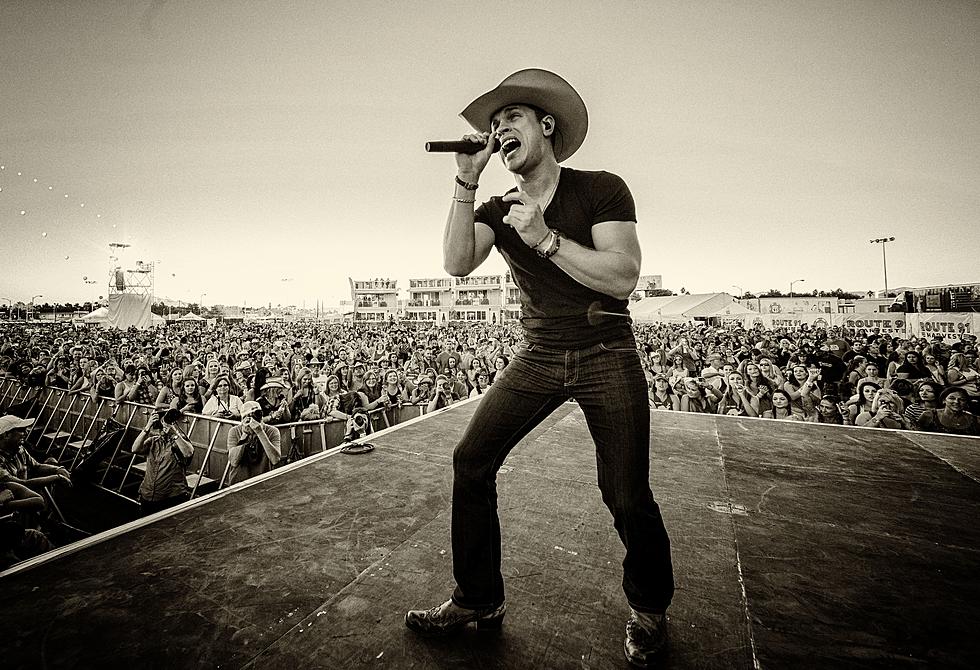 Top 5 Songs We Want Dustin Lynch to Play at the Taste of Country Christmas Tour