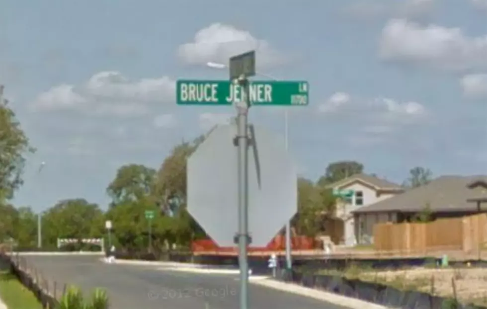 Texas Neighborhood Debates Changing Name of &#8216;Bruce Jenner&#8217; Lane