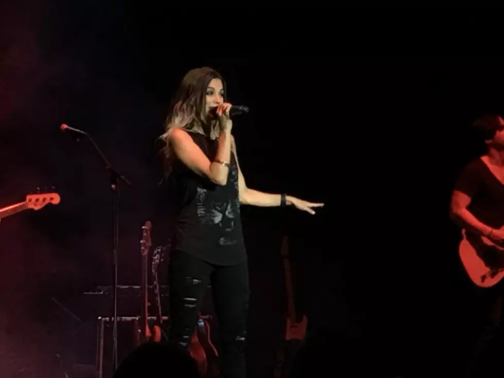 Jana Kramer Gives Shout Out to a Texas Tech Trainer During South Plains Fair Show
